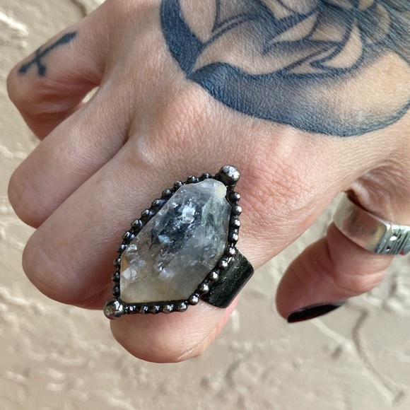 Natural phantom smokey crystal quartz gemstone adjustable ring boho goth - Picture 5 of 15